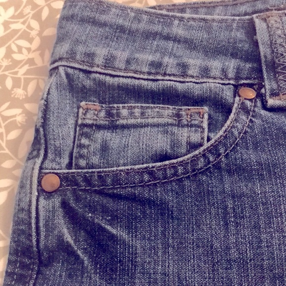 Tommy Hilfiger Jean Shorts - Picture 5 of 7